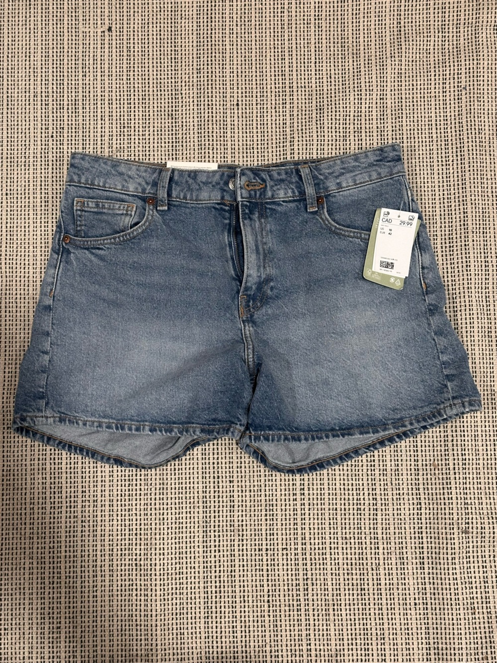 H&M shorts - regular waist
